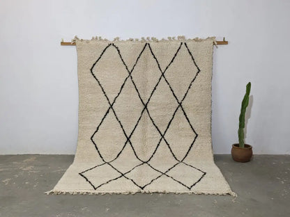 Handmade beni ouarain moroccan rug cream & black living room carpet