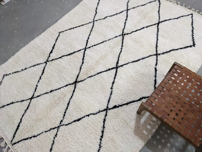 Handmade beni ouarain moroccan rug cream & black living room carpet