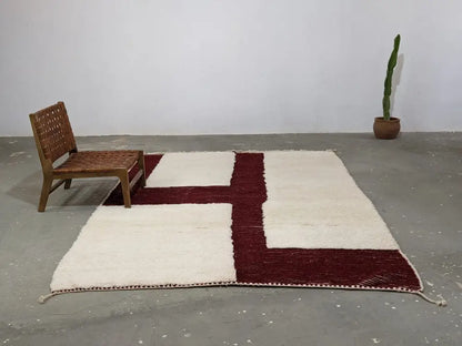 Handmade beni ouarain cream & burgundy wool rug living room decor