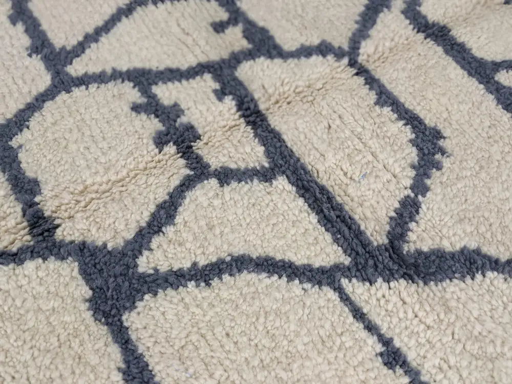 Handmade beige & navy beni ouarain rug living room wool decor