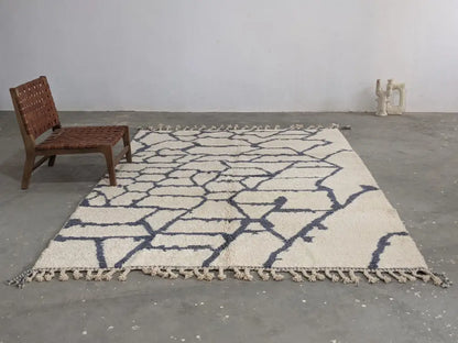 Handmade beige & navy beni ouarain rug living room wool decor
