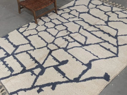 Handmade beige & navy beni ouarain rug living room wool decor