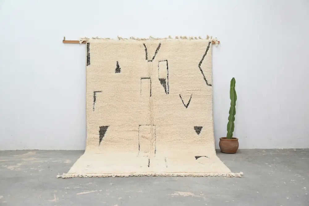Handmade beni ouarain rug cream & black living room wool decor