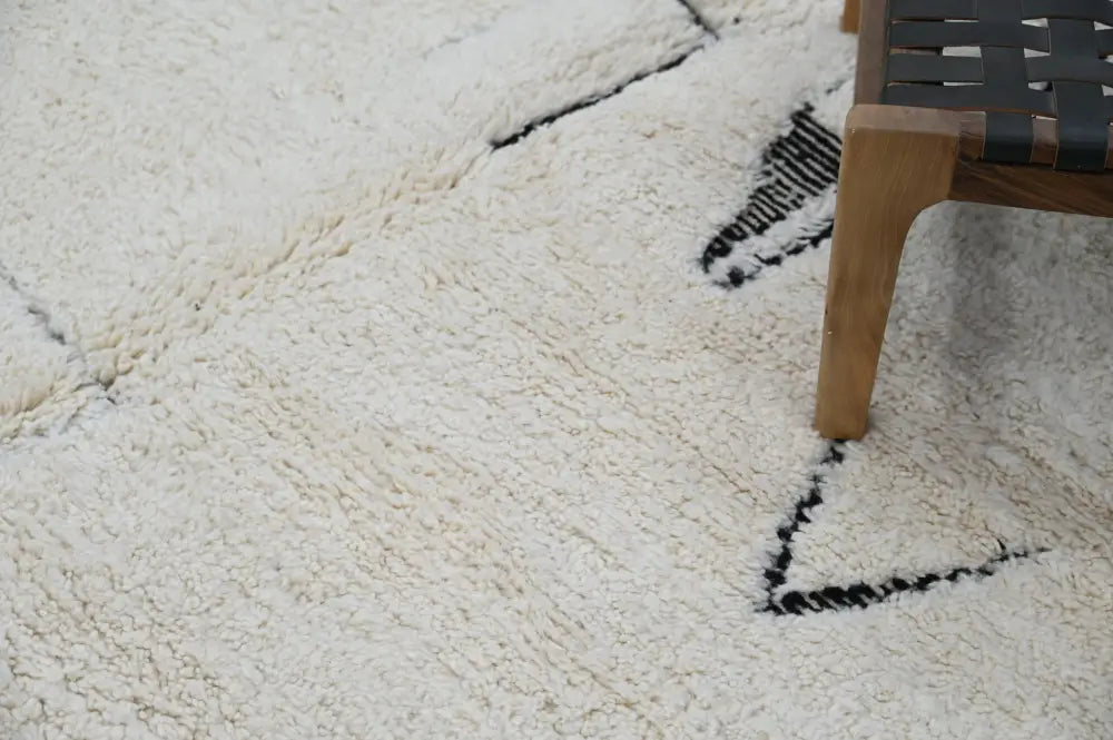Handmade beni ouarain rug cream & black living room wool decor
