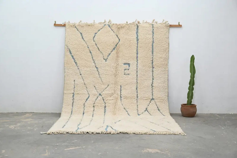 Handmade beni ouarain cream & blue rug bedroom moroccan wool decor