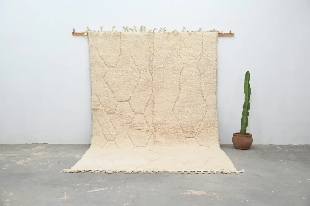 Handmade moroccan beni ouarain rug cream living room wool decor