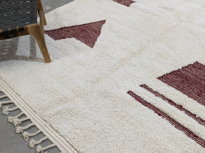 Handmade beige & rust beni ouarain rug bedroom moroccan decor