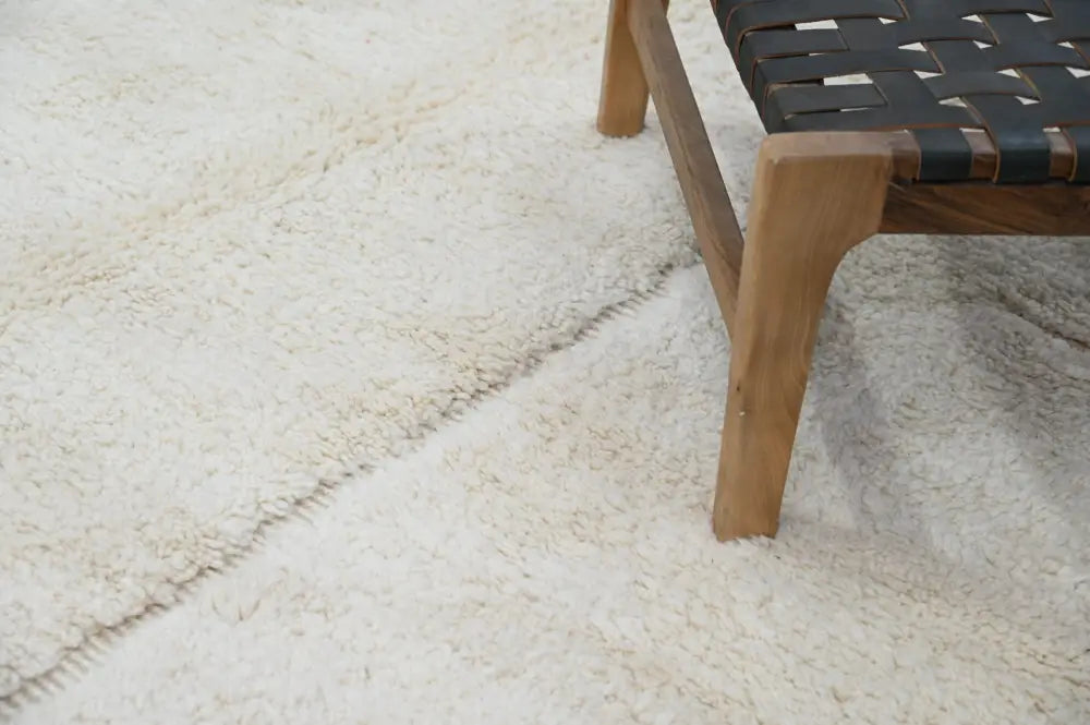 Handmade beige geometric beni ouarain rug bedroom wool decor