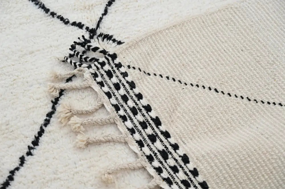 Handmade beni ouarain rug cream & black living room carpet