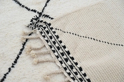Handmade beni ouarain rug cream & black living room carpet