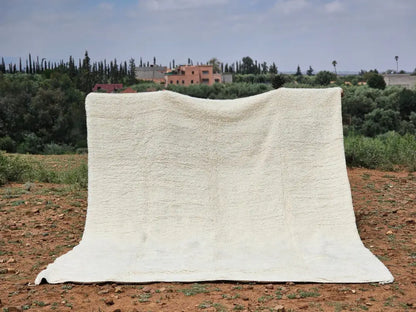 Handmade off white beni ouarain rug bedroom plush wool decor