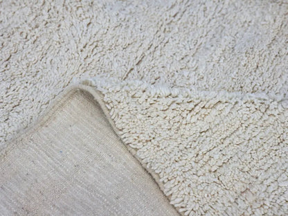 Handmade off white beni ouarain rug bedroom plush wool decor