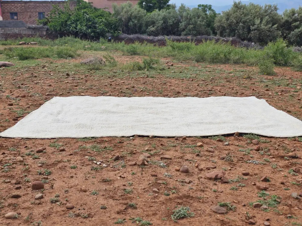 Handmade off white beni ouarain rug bedroom plush wool decor