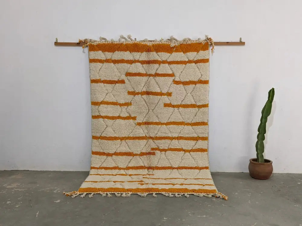 Handmade cream & orange beni ouarain rug bedroom moroccan decor