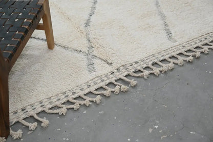 Handmade beige & black beni ouarain rug living room berber decor