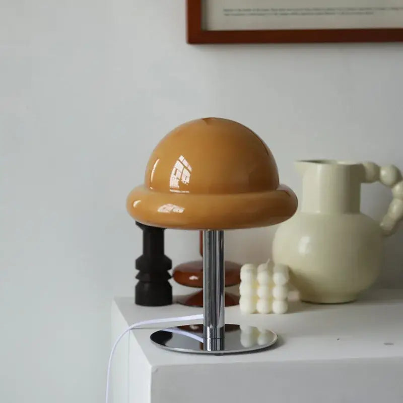 Retro bauhaus beige & orange mushroom table lamp bedroom accent