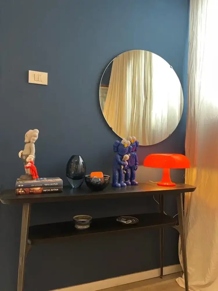 Modern glossy black led mushroom table lamp for bedroom bedside