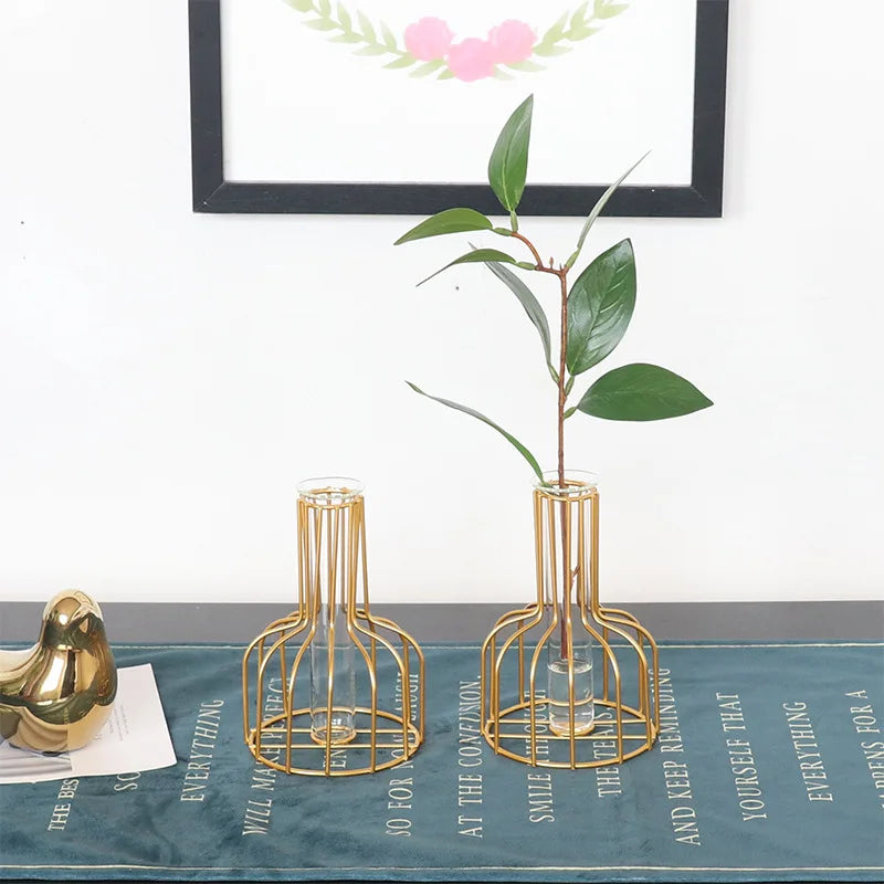 DecorBites™ Nordic Iron Golden Hydroponic Vase with Dried Flowers