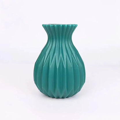 Glossy ribbed plastic flower vase set for living room decor