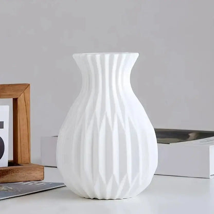 Glossy ribbed plastic flower vase set for living room decor