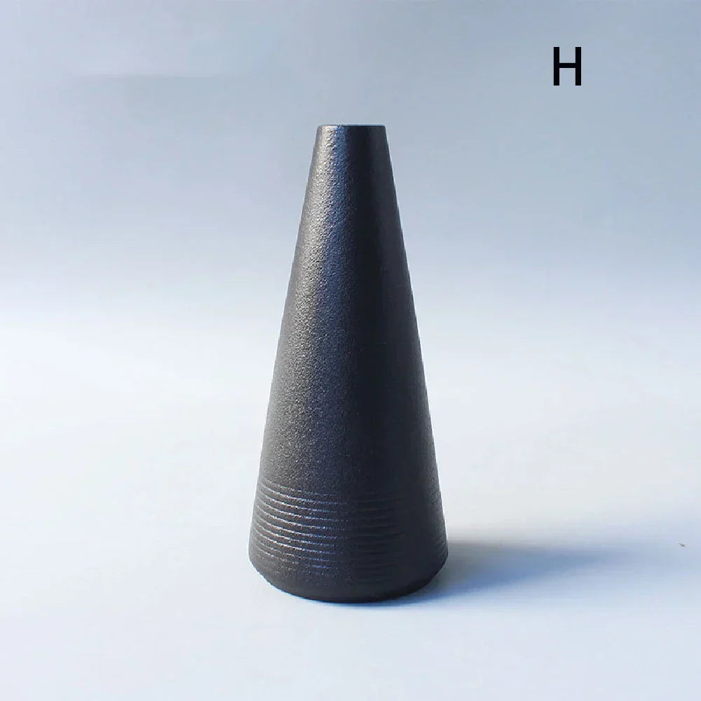DecorBites™ Small Ceramic Vase - Elegant Japanese Home Decor