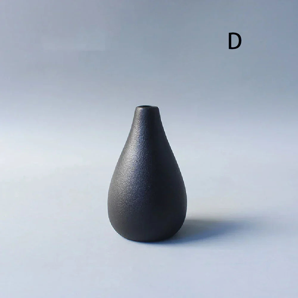 DecorBites™ Small Ceramic Vase - Elegant Japanese Home Decor
