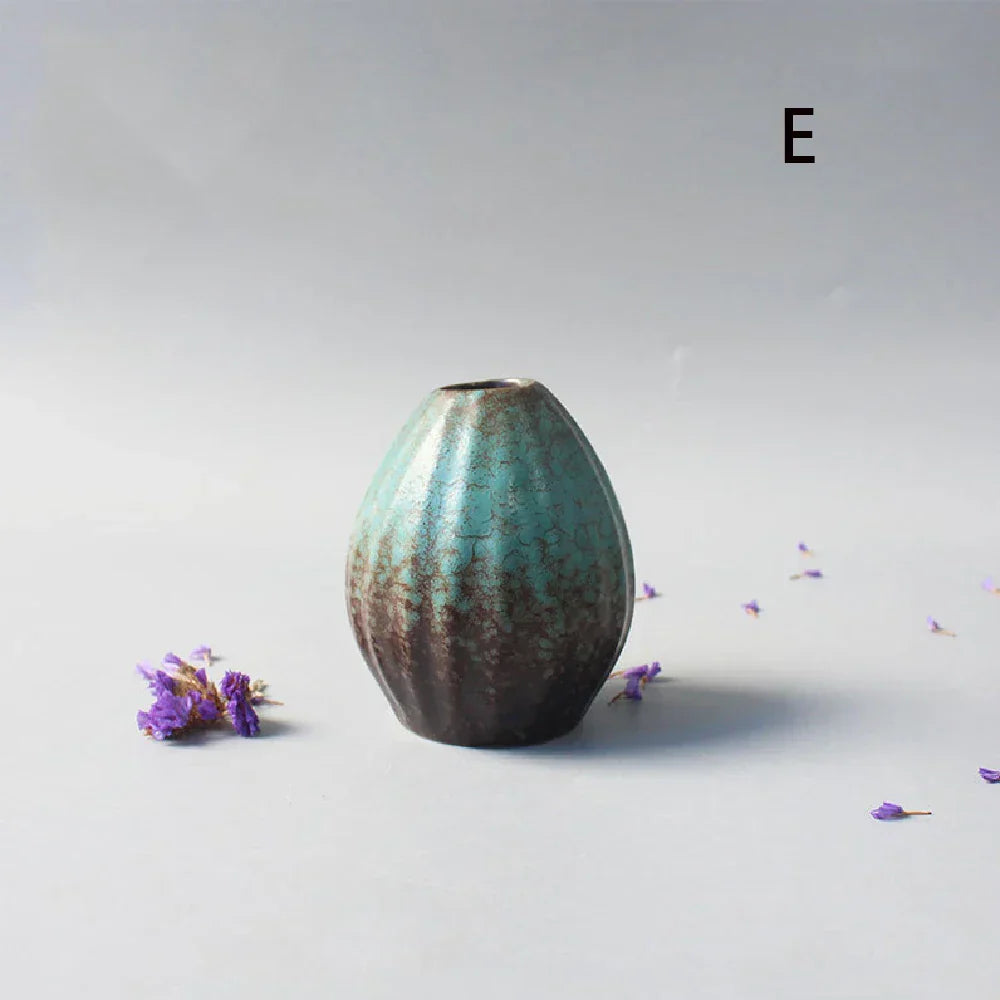 DecorBites™ Small Ceramic Vase - Elegant Japanese Home Decor