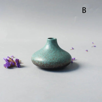 DecorBites™ Small Ceramic Vase - Elegant Japanese Home Decor