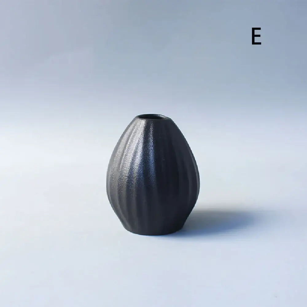 Matte black ceramic small vase elegant japanese living room decor