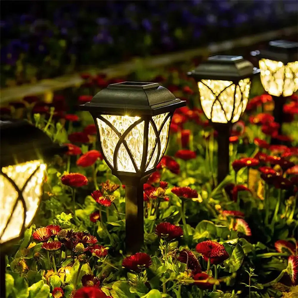 Black lattice solar lawn lights – garden path lighting