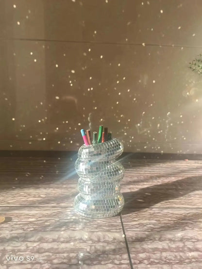 DecorBites™ Spiral Mosaic Vase for Creative Flower Arrangements