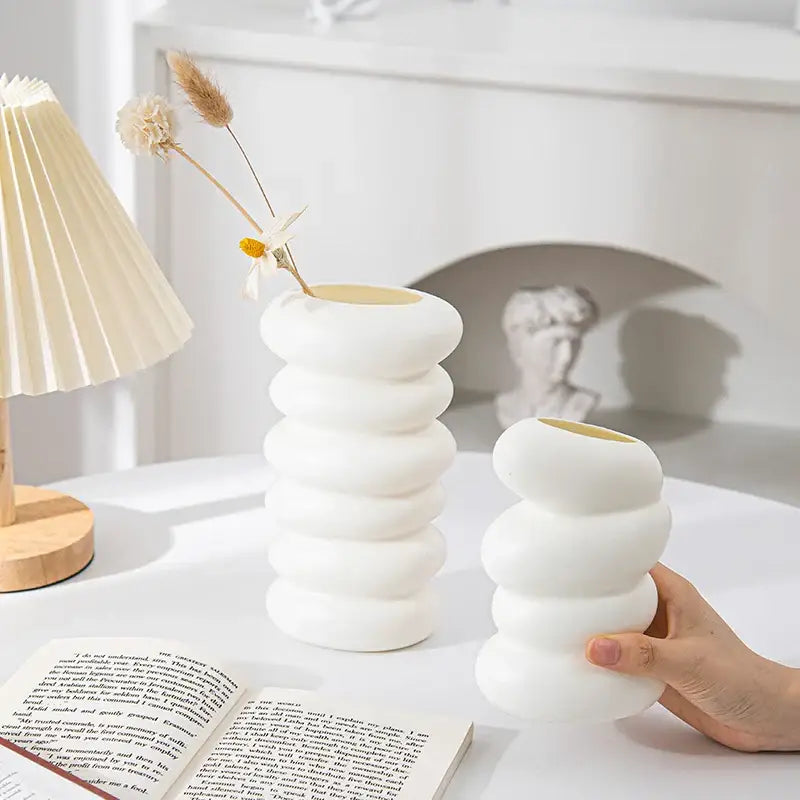 Modern spiral white vase living room ceramic decor
