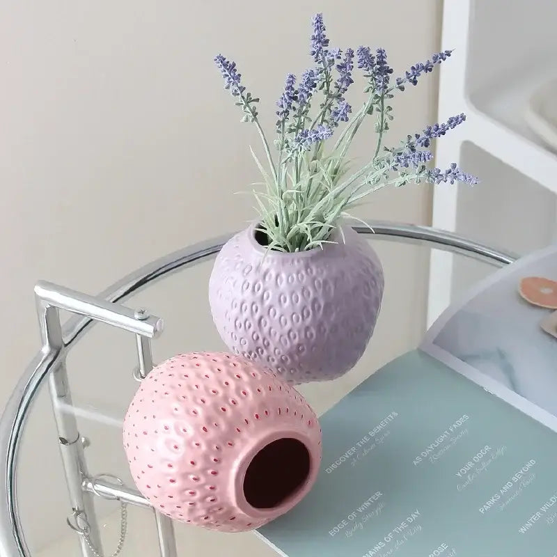 Pink ceramic cartoon strawberry flower vase for bedroom decor