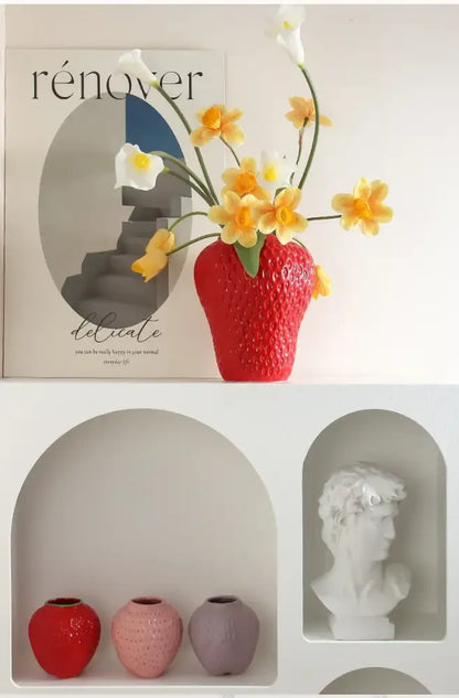 Pink ceramic cartoon strawberry flower vase for bedroom decor