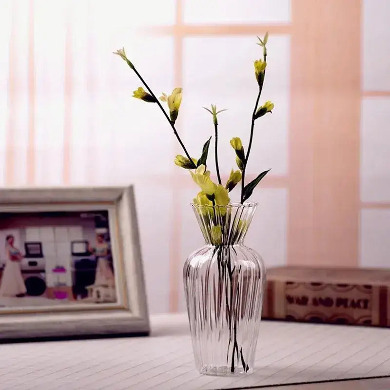Ribbed transparent nordic vase living room glass decor