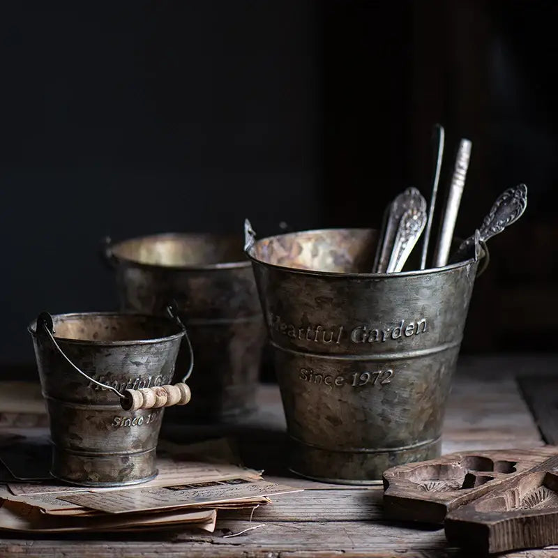 Vintage galvanized iron handle bucket garden decoration living room