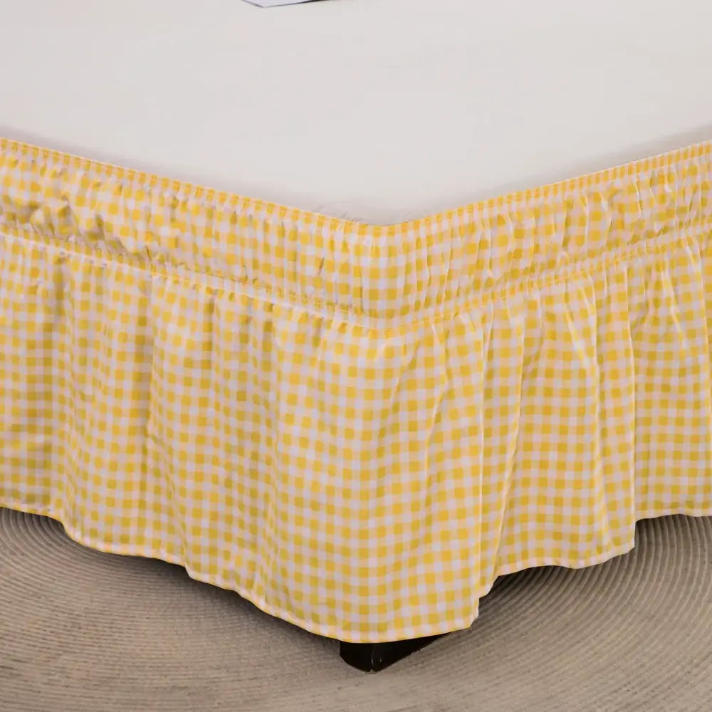 Diamond lattice ruffled black & white elastic band bed skirt bedroom