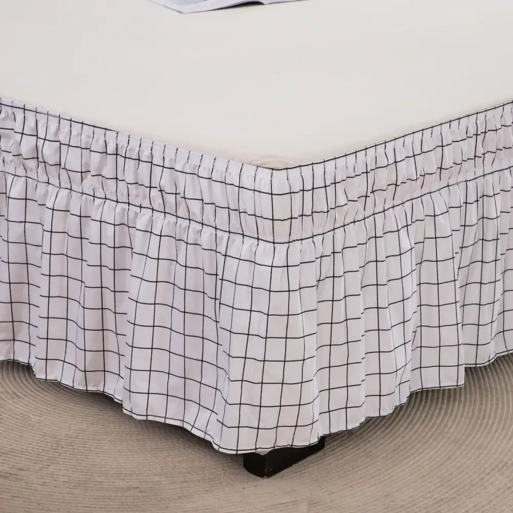 Diamond lattice ruffled black & white elastic band bed skirt bedroom