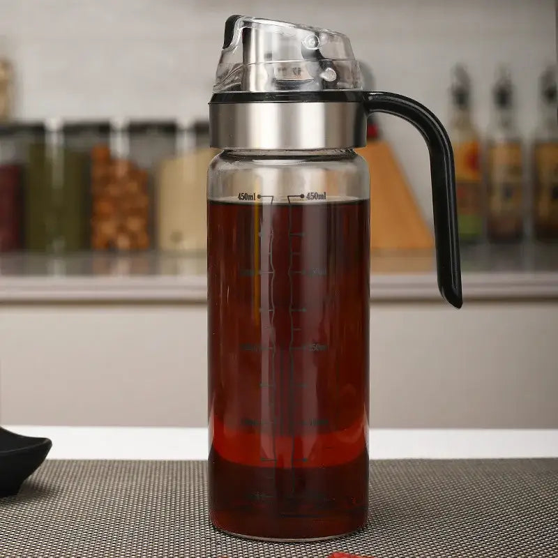 Durable automatic oil bottle set in red & gold for kitchen storage