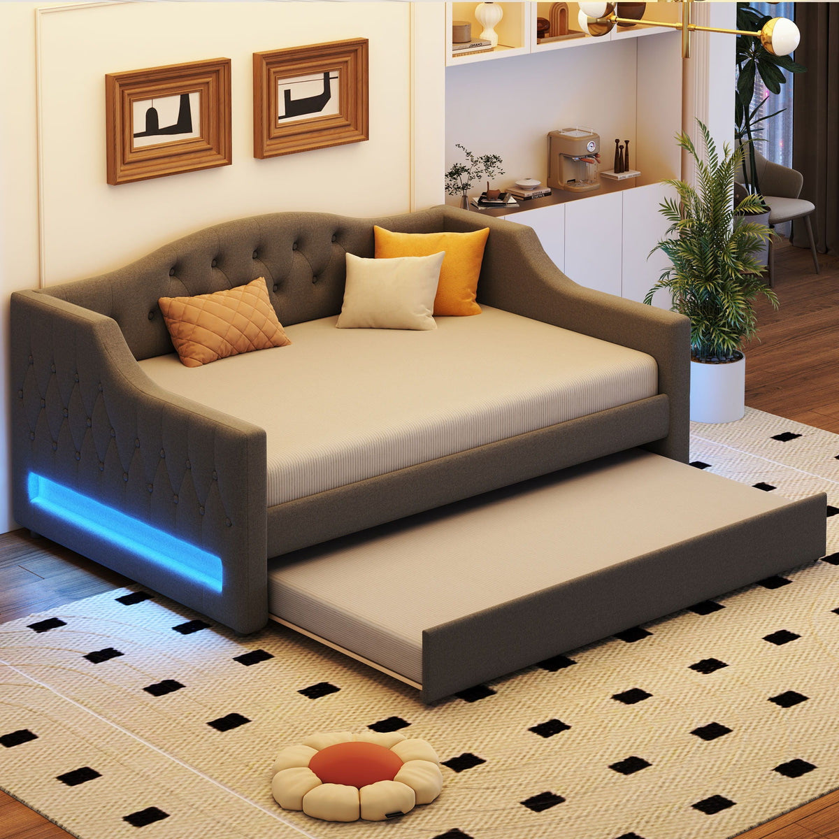 Daybed With LED Belt