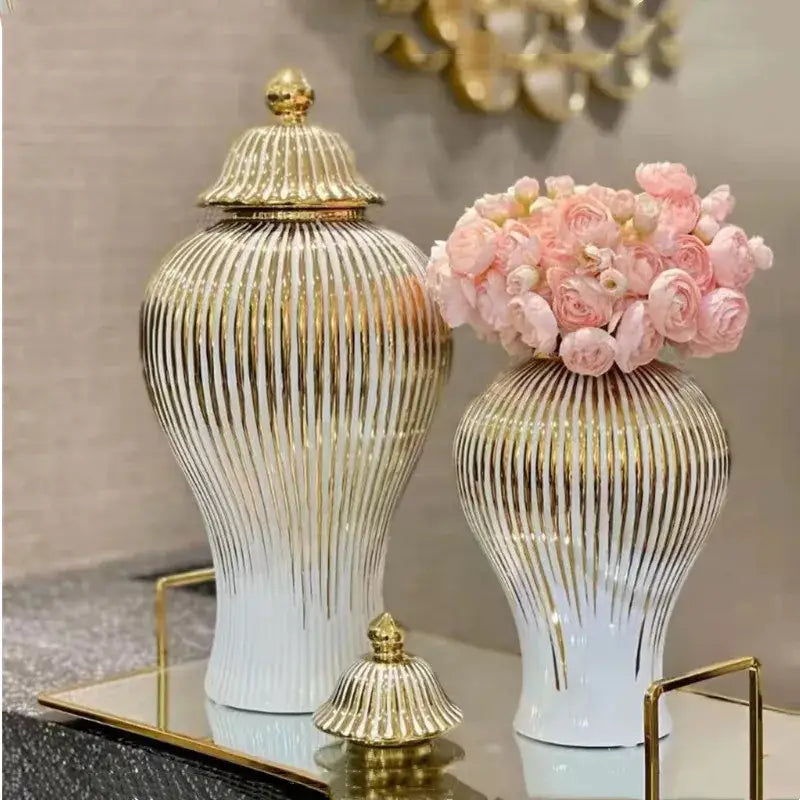 Elegant gold striped ceramic ginger jar living room storage