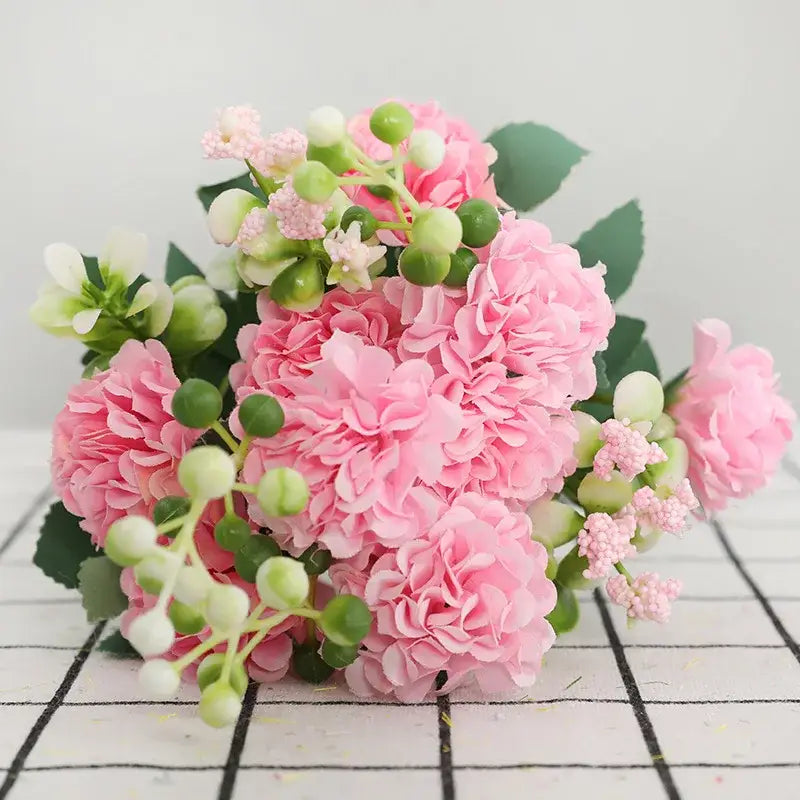 Elegant pink hydrangea daisy bouquet living room decor
