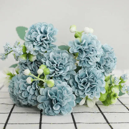Elegant pink hydrangea daisy bouquet living room decor