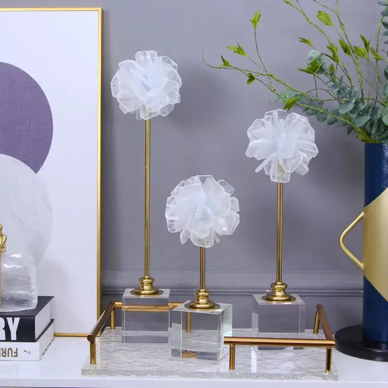 Elegant white organza flower glass craft hyalinite sculpture living room