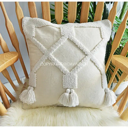 Ethnic tufted cushion case cream and white living room pillow cover
