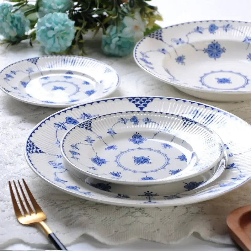 Floral blue & white ceramic dinner plate – dining room porcelain dinnerware