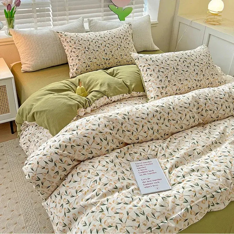 Floral cream and peach double layer cotton quilt cover set bedroom