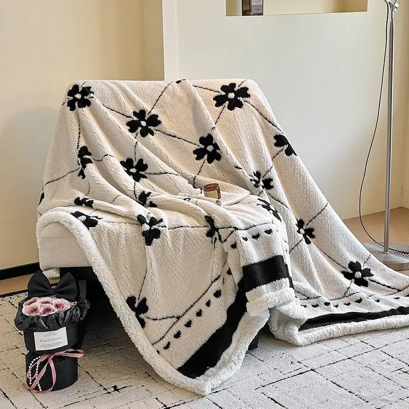 Floral cream jacquard lamb wool blanket living room throw