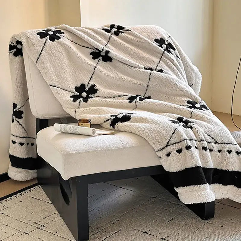 Floral cream jacquard lamb wool blanket living room throw