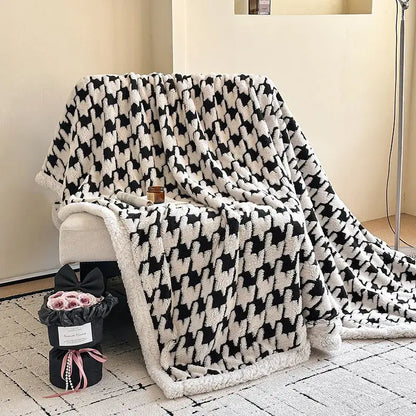 Floral cream jacquard lamb wool blanket living room throw